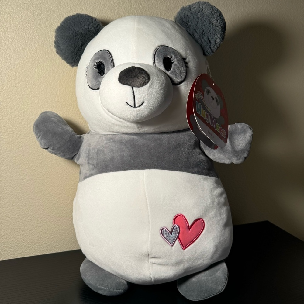 BNWT Hug Mees Squishmallow Rheta